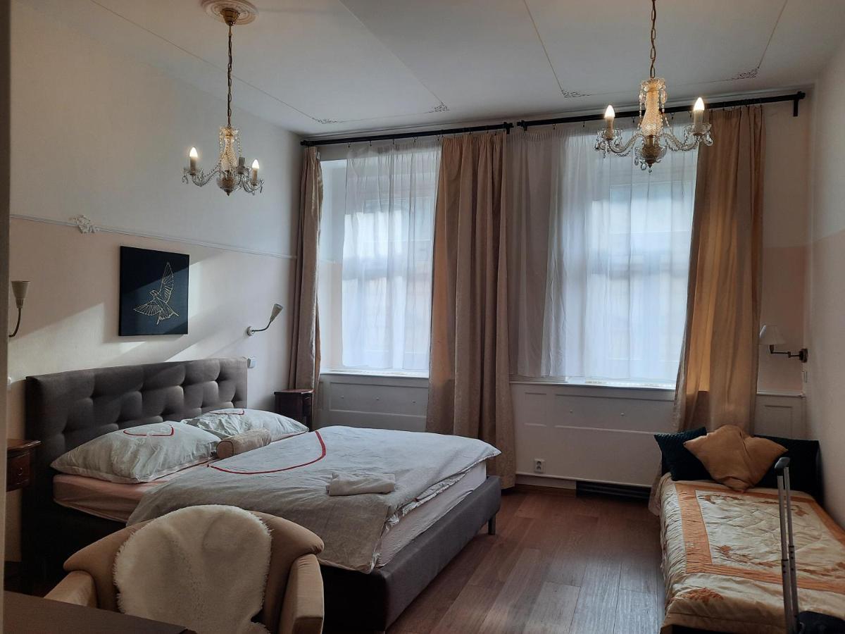 Apartment In City Centre Praha Bagian luar foto
